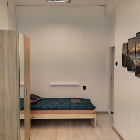 Vasylok Vandrehjem Warszawa Eksteriør billede